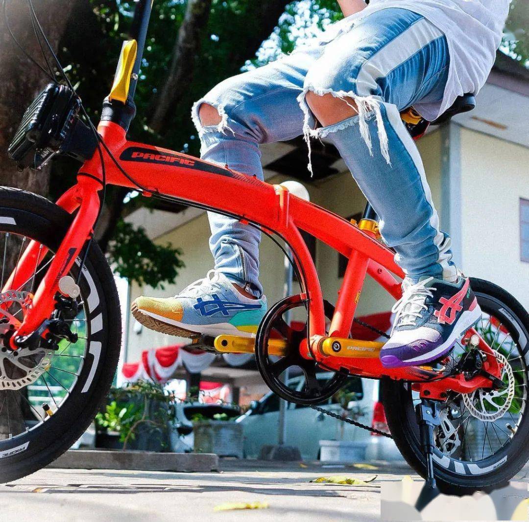 灯芯绒|原来这双灯芯绒 ASICS 联名还藏有这么多细节？