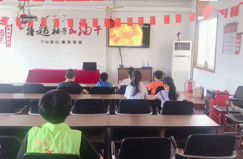 宇宙科普视频行星动态 b3b510d2c342499e8a2487523c58b463.jpeg