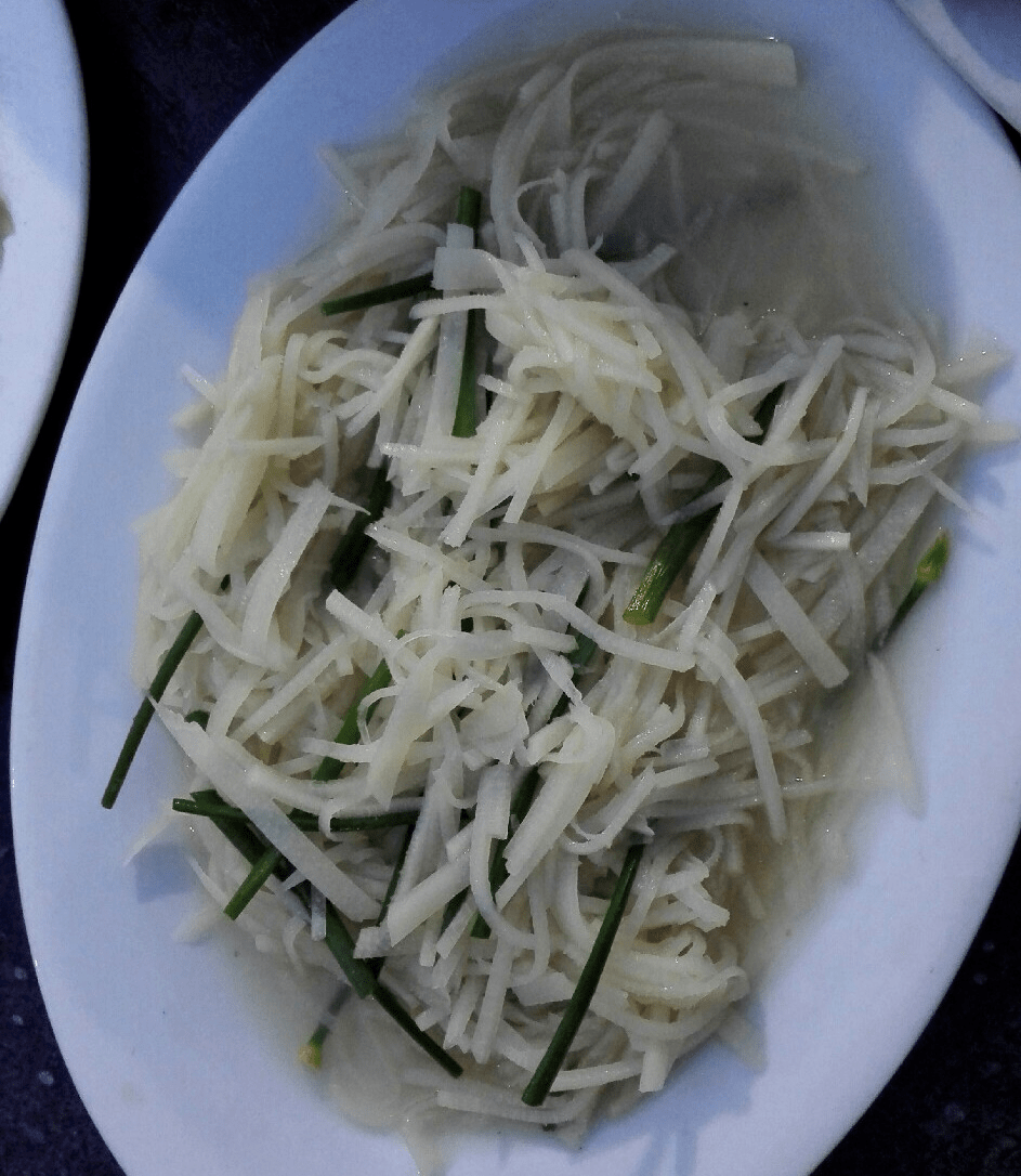 笋是什么季节的好吃 cc2ce357f9cb419fbf9b65c61fa33a6d.png