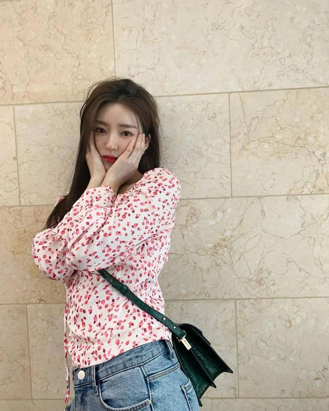 韩系|颜值身材一般的女生，这么穿也太好看了