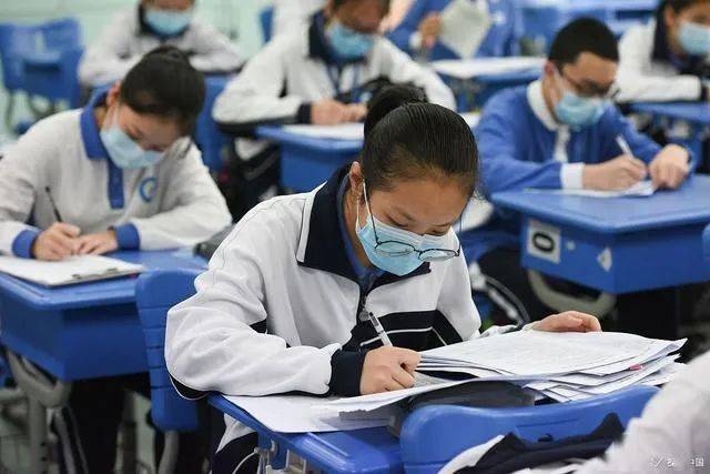 防控|最新回应！事关国庆假期、开学