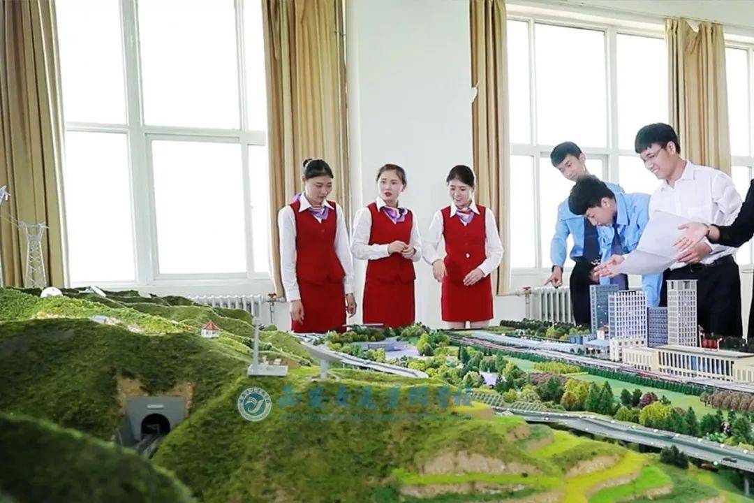 火车司机|补录通知：临沂地区火车司机5名、高铁乘务6名……初高中毕业生可报