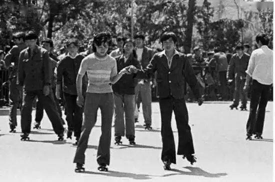 服装|定海流行服装变化史，你经历了哪些年代？时髦都赶上了吗？