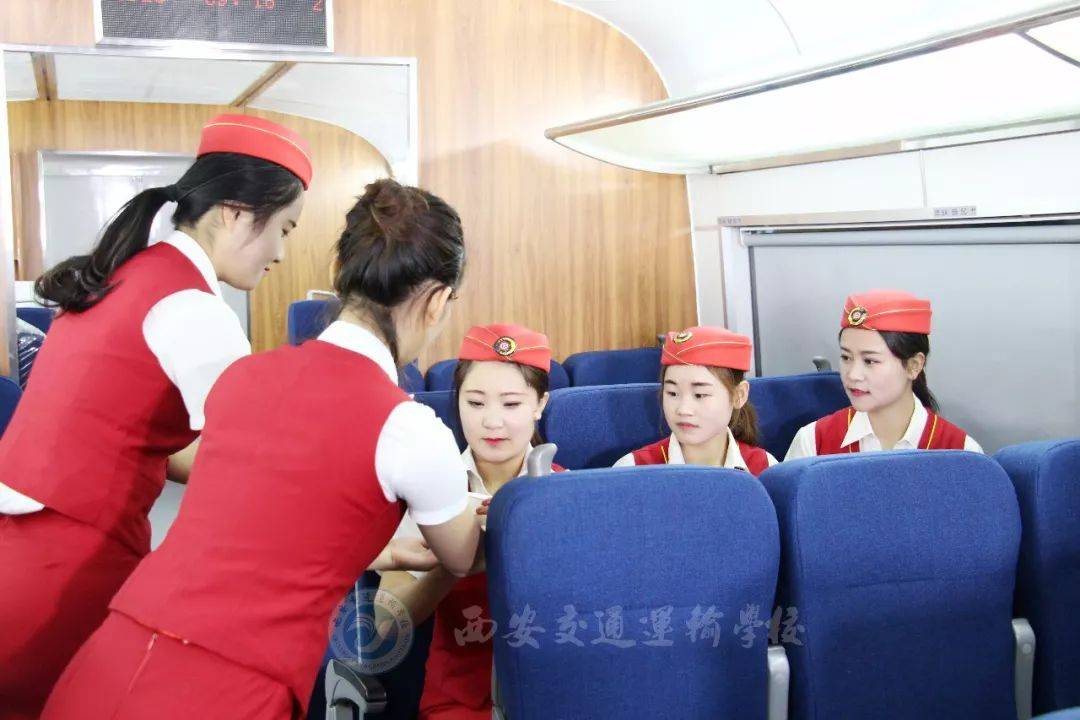 火车司机|补录通知：临沂地区火车司机5名、高铁乘务6名……初高中毕业生可报