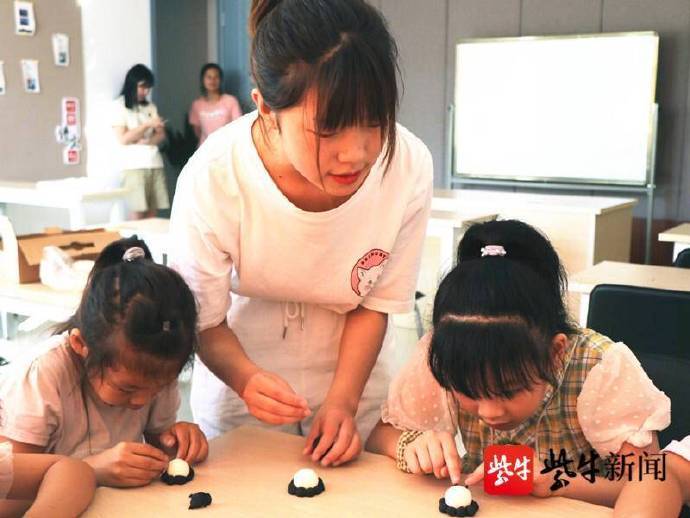 李丽|“想让更多孩子看到我所看到的”，女大学生回贵州深山任教