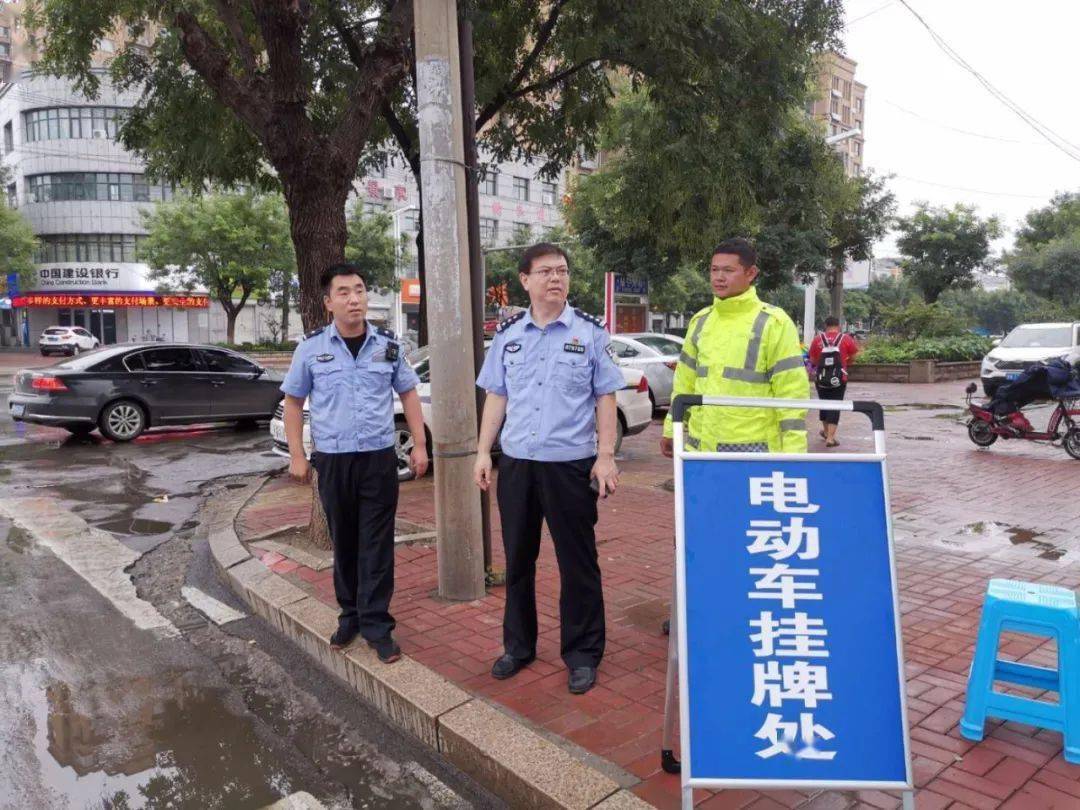 严查宁津全警上路执勤