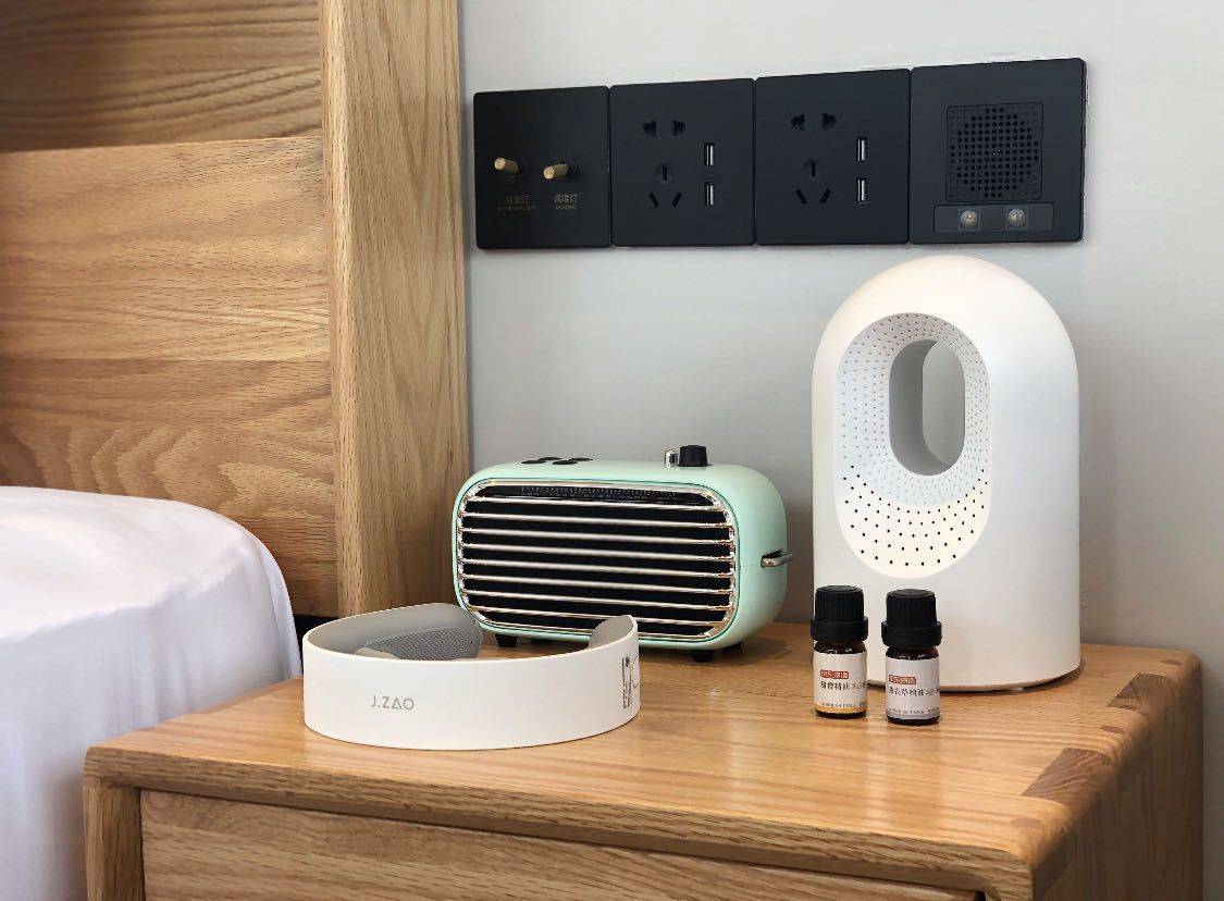 万达酒店|万达酒店与京东联合推出首家IP酒店，消费者可边住边购物