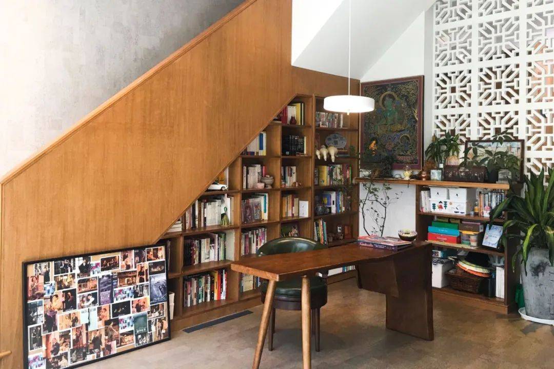 阿加莎|在阿加莎的剧本里成长，上海夫妻用“凶器”道具装饰家