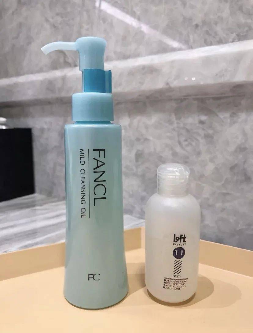 测评｜卸妆产品哪家强？干净不闷痘的就是它！