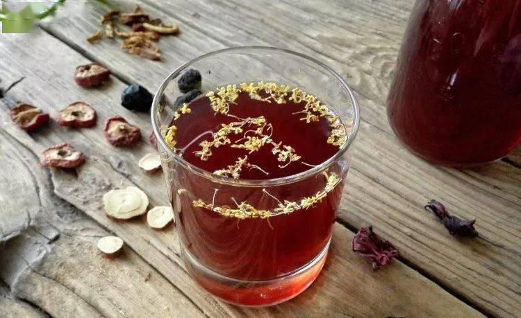 酸梅汤主要靠什么提味 4ffa88580f6342ae9d9aee22160a0a7b.jpeg