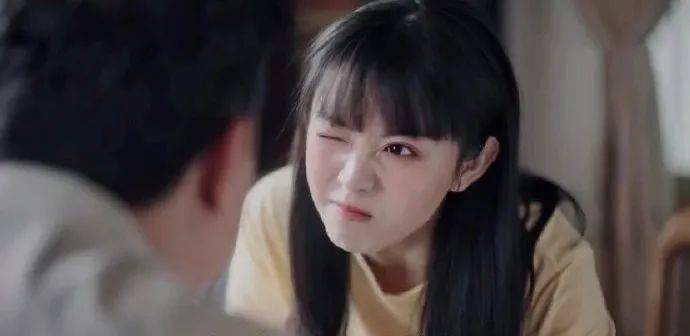 眼睛|如此可爱的田曦薇，囧囧有神的眼睛更惹人爱！