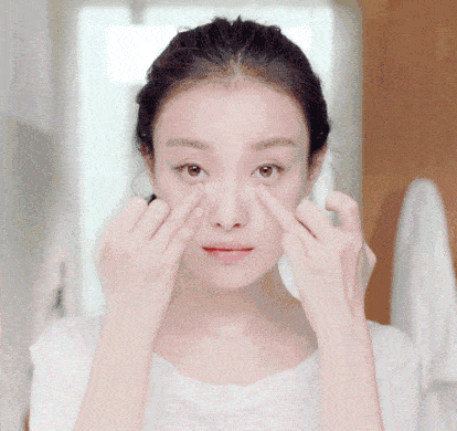 按摩|52岁的伊能静单看这眼神也就二十出头吧？