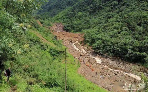 临沧,昭通两处山体滑坡共造成10人遇难