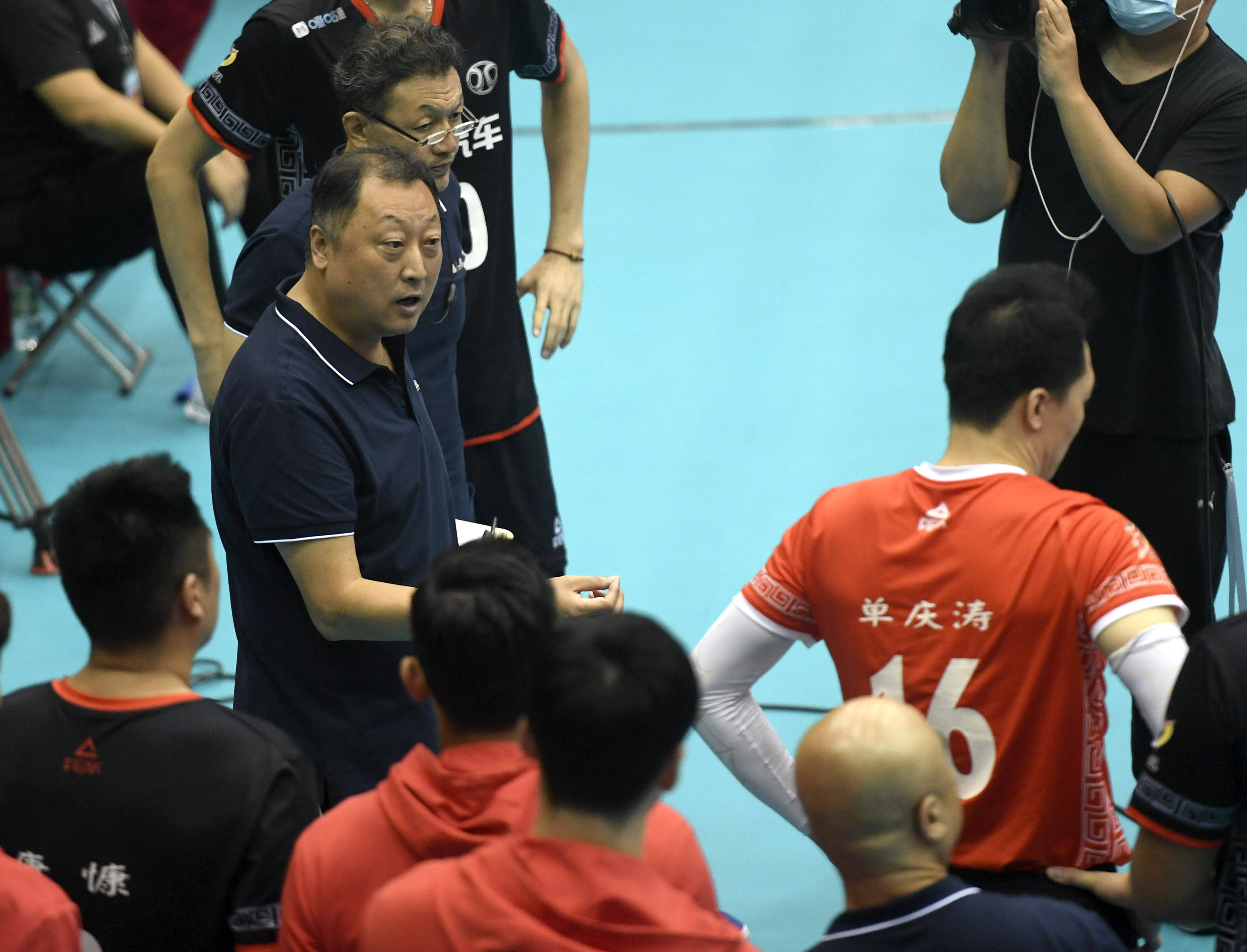 汽车队|排球——男排超级联赛：北京胜广东