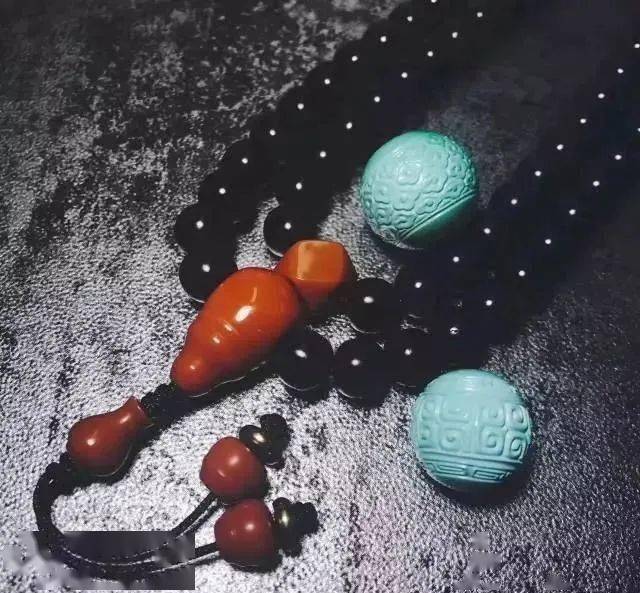 珠子|手串的搭配变迁，是我逝去的青春......