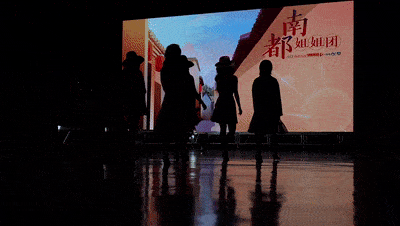 南都|离开10级滤镜，深圳这群“神秘姐姐”颜值曝光！网友：太真实了