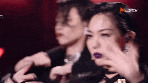 许佳琪|每刻美丨撩人湿发 又美又飒！