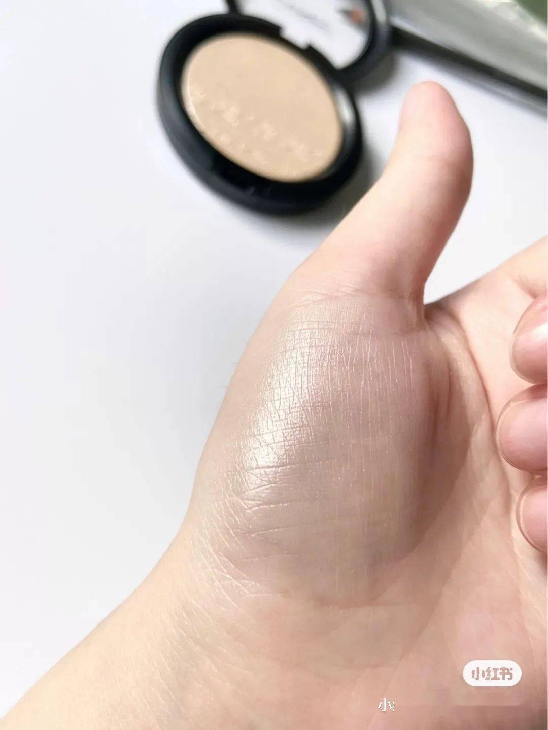 水印|揭秘？传说中的韩系证件照美女居然都是假的！