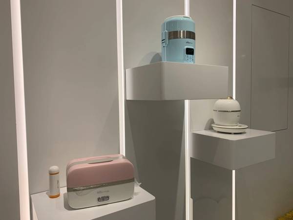 创意|厨电上市公司“冰火两重天”：传统大厨电吃力 创意小厨电吃香