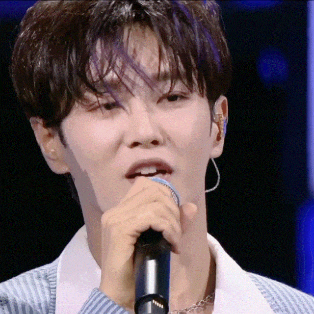 许佳琪|每刻美丨撩人湿发 又美又飒！