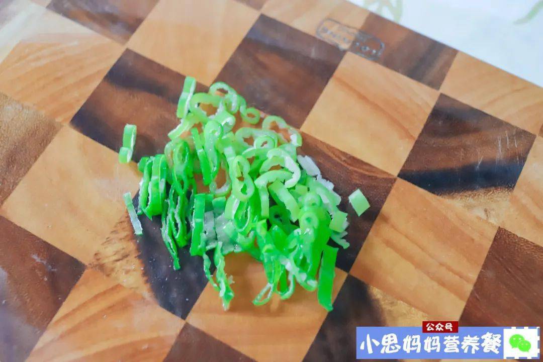 零食|追剧小零食，好吃到不行5块钱1大筐