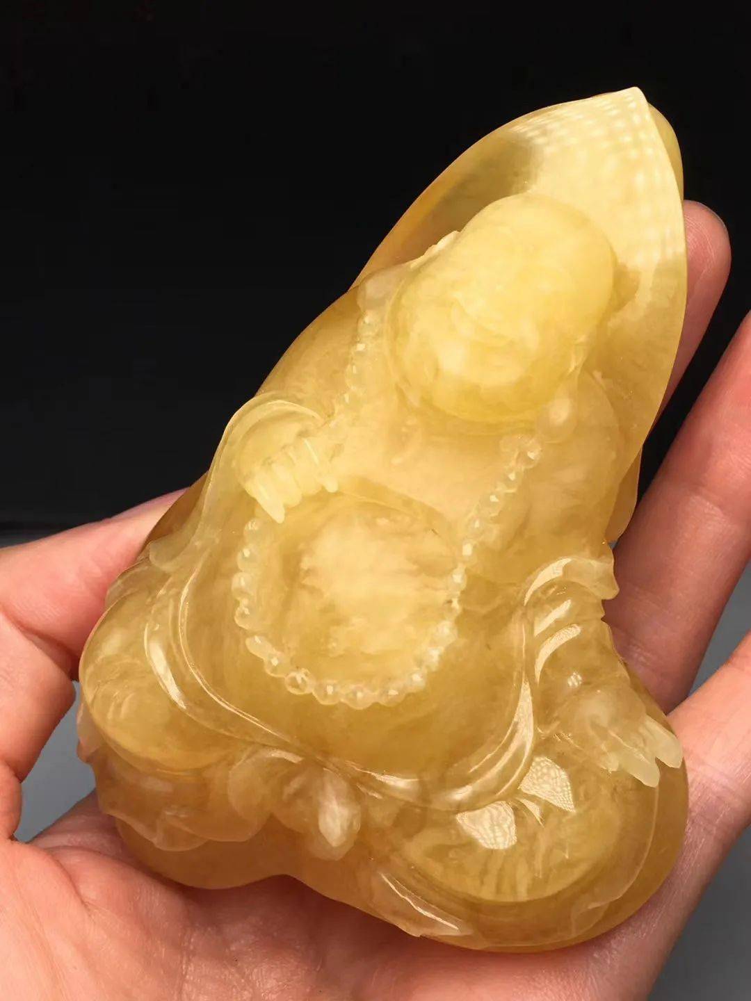 珠宝|红宝石为什么备受瞩目，用美貌迷惑人间的红宝石！