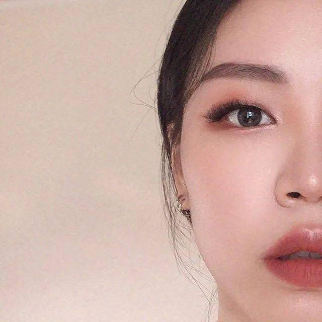 眼线|姜涩琪的眼妆迷倒了我，学习单眼皮怎么画都好看的秘诀