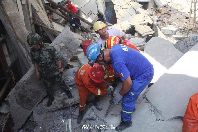 聚仙|山西临汾一饭店坍塌 武警官兵第一时间参与救援