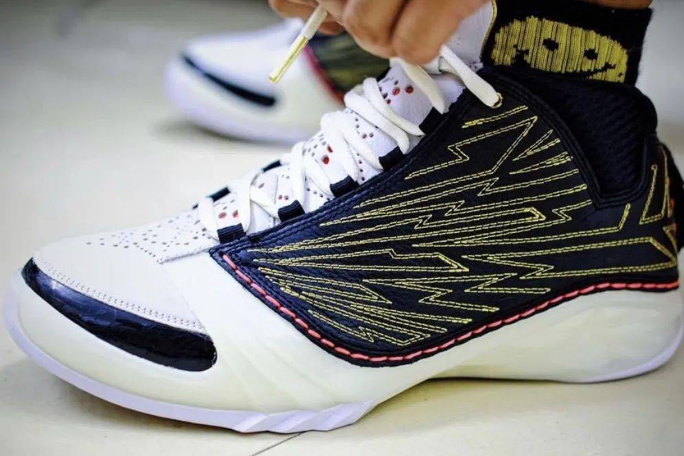 合作|每日鞋讯 | adidas X90004D 三款配色公布