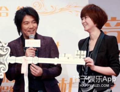 阿杜|原创次元壁破了！杜华曾签约陈好阿杜周笔畅，谢娜还是乐华大师姐？