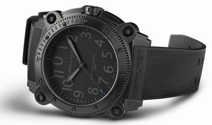 诺兰|诺兰《信条》上映在即，电影未播先火又带热了钛金属腕表