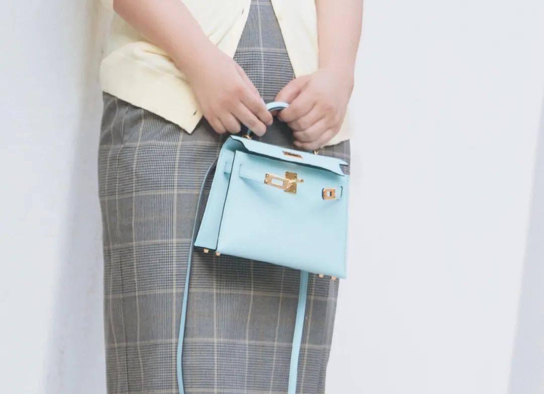 经典|我去!花200W买包,还被嘲笑?!!