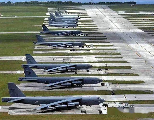 再战30年!b-52"同温层堡垒"远程战略轰炸机