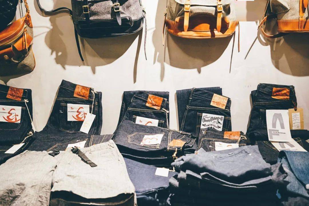 明星|编辑之选｜这位明星 DJ 把自己热爱的生活，开成一家咖啡店