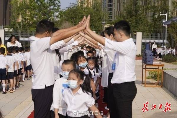 朱砂|朱砂启智，定制版入学通知书，小学新生收到惊喜入学礼