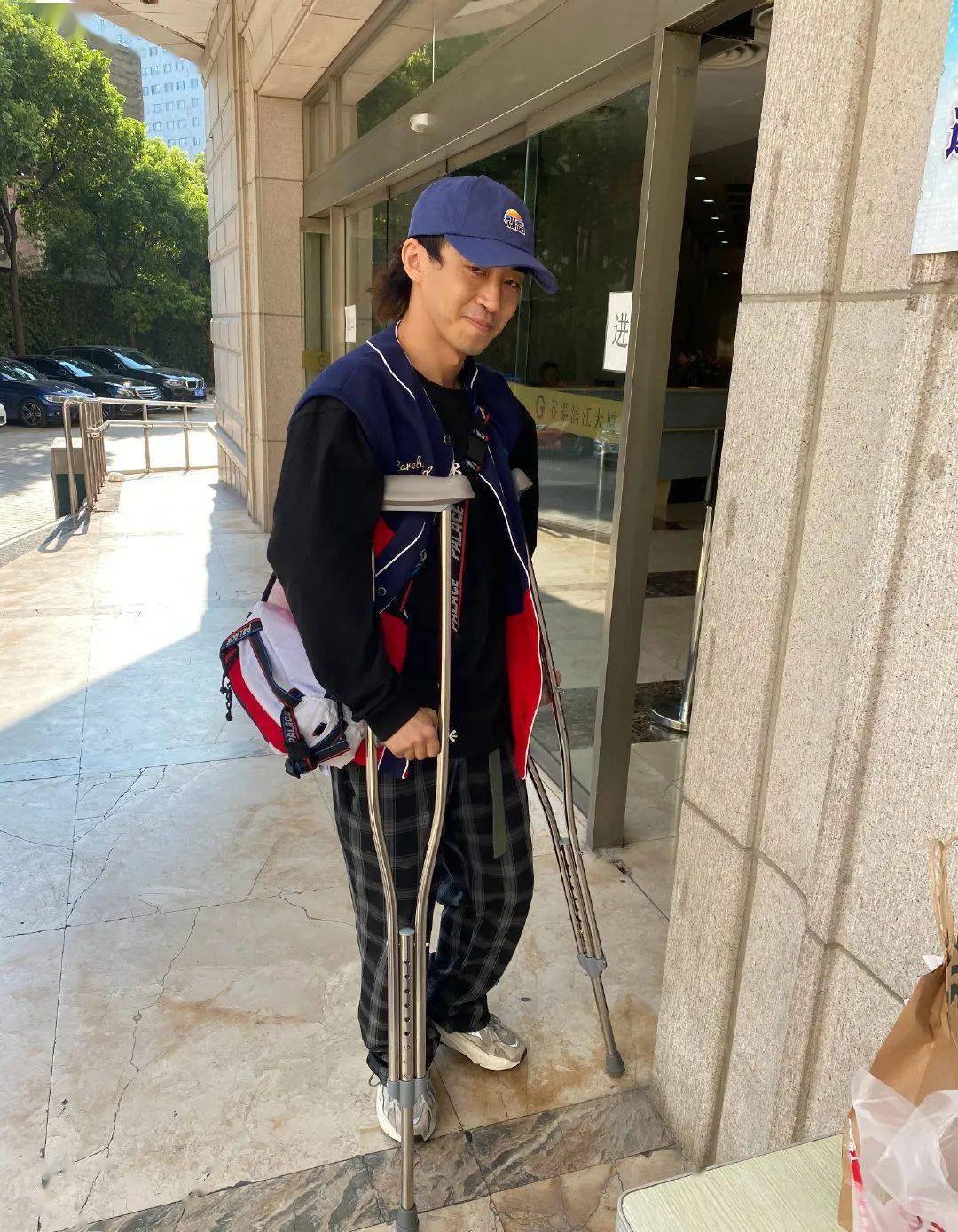 Air|现在不穿一双 LV 都不好意思说自己是 Sneakerhead?