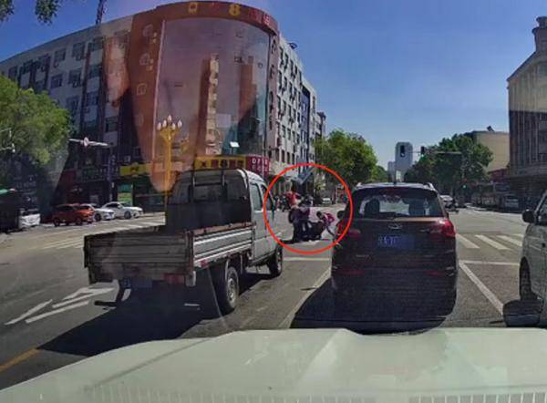 全网|开学第一天，全网寻找这4名小学生