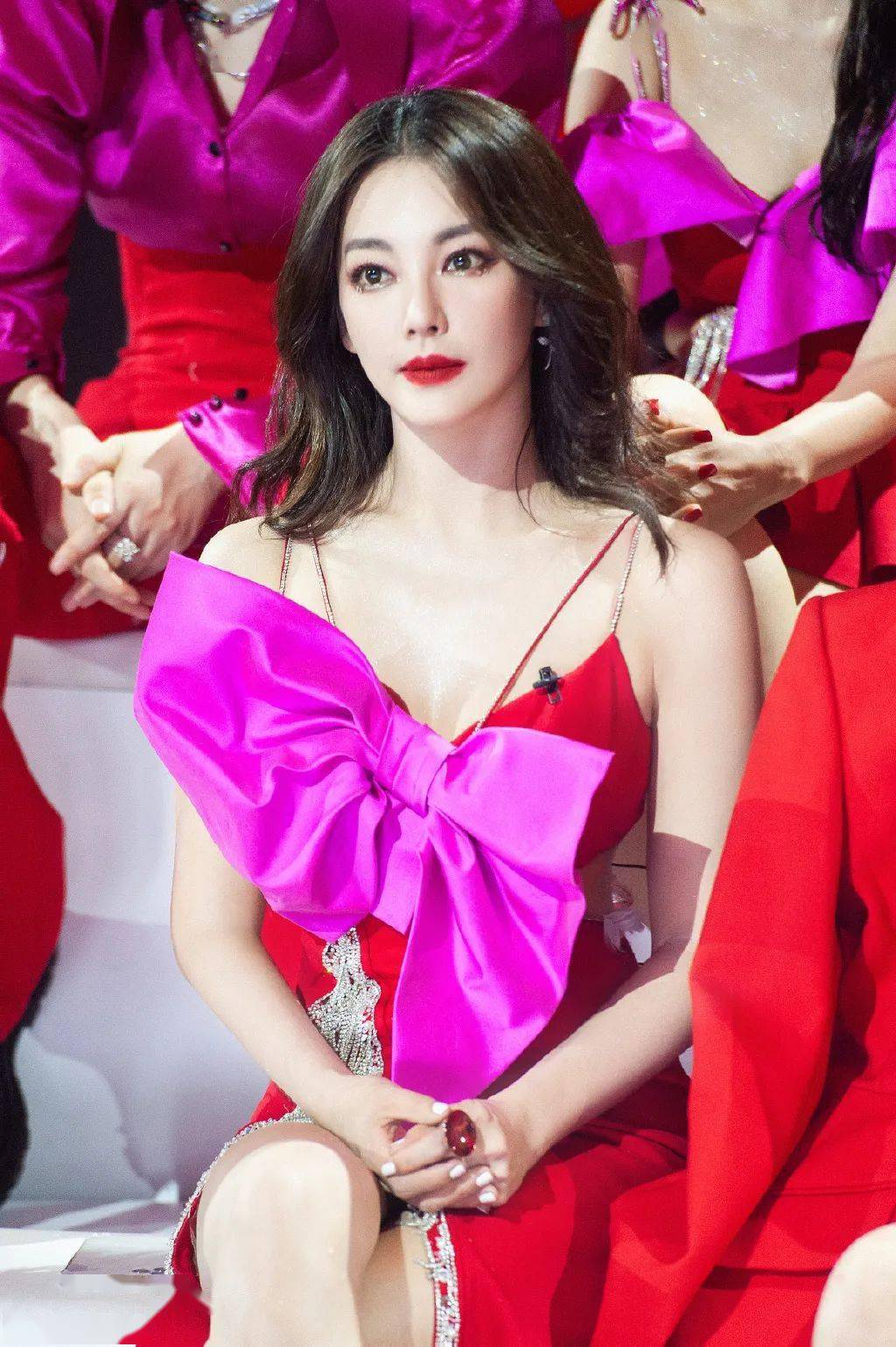 强肤光|美人计 | 女生见人才化妆（ps . 同事除外）