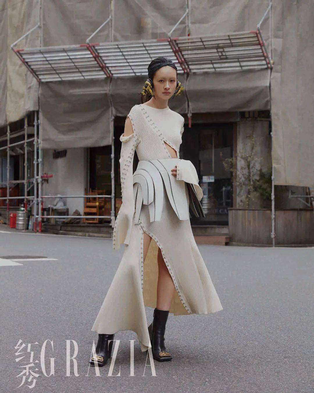 via|出生前就安排好秀场座位的潮二代,他们能不能青出于蓝?