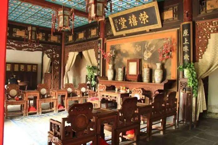 细数《红楼梦》色色深情的家具_贾母