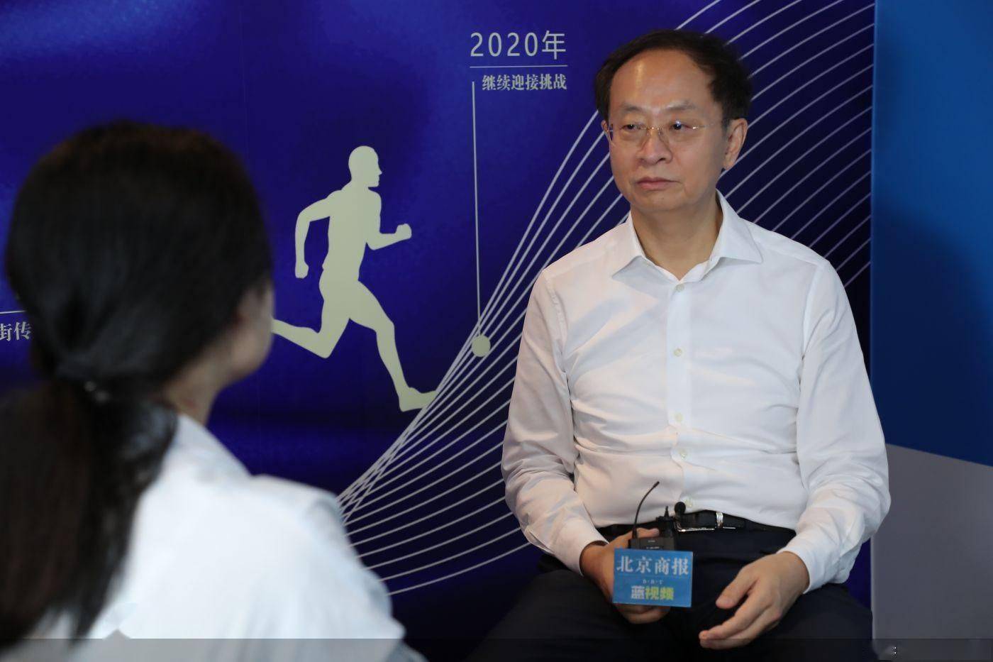 零售|独家|物美集团创始人张文中： 线上零售竞争将改善生产力