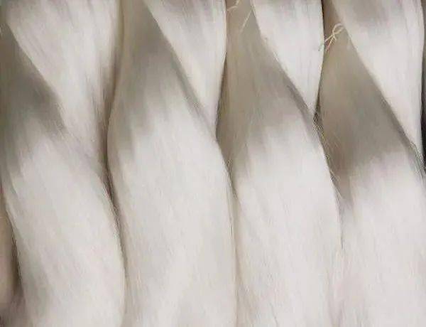 真丝|众筹丨高级美感英式床品,把浪漫的紫藤花园“搬”进卧室