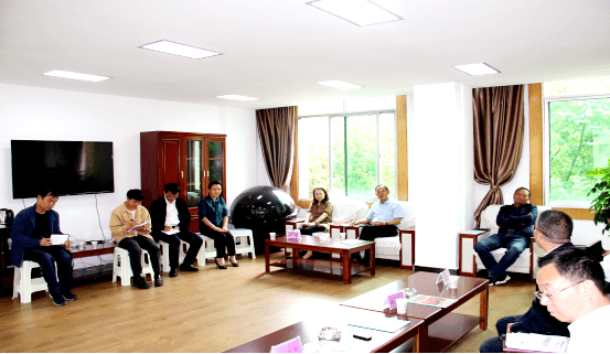 六盘水民族师范排名_六盘水少数民族学会工作座谈会顺利召开,民族学会