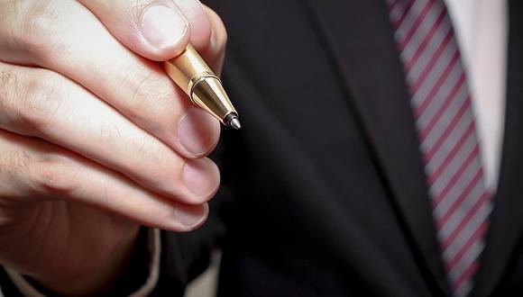 兴齐眼药|16个月股价暴涨11倍，这家眼科药物龙头拟募资8亿