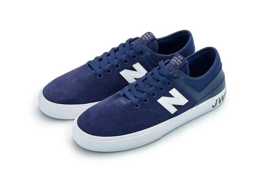 Scott|潮事 | Travis Scott 会抱着麦乐鸡块睡觉吗？