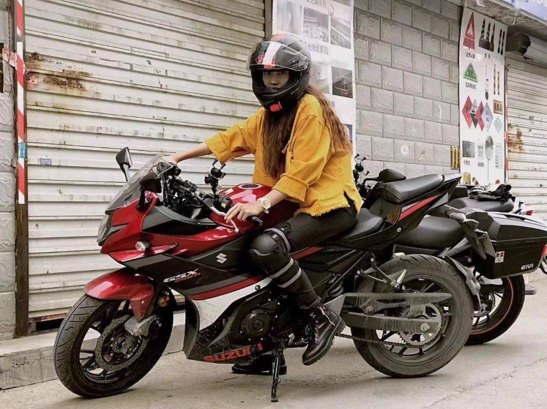 女生骑摩托车体验适合新手的摩托入门推荐