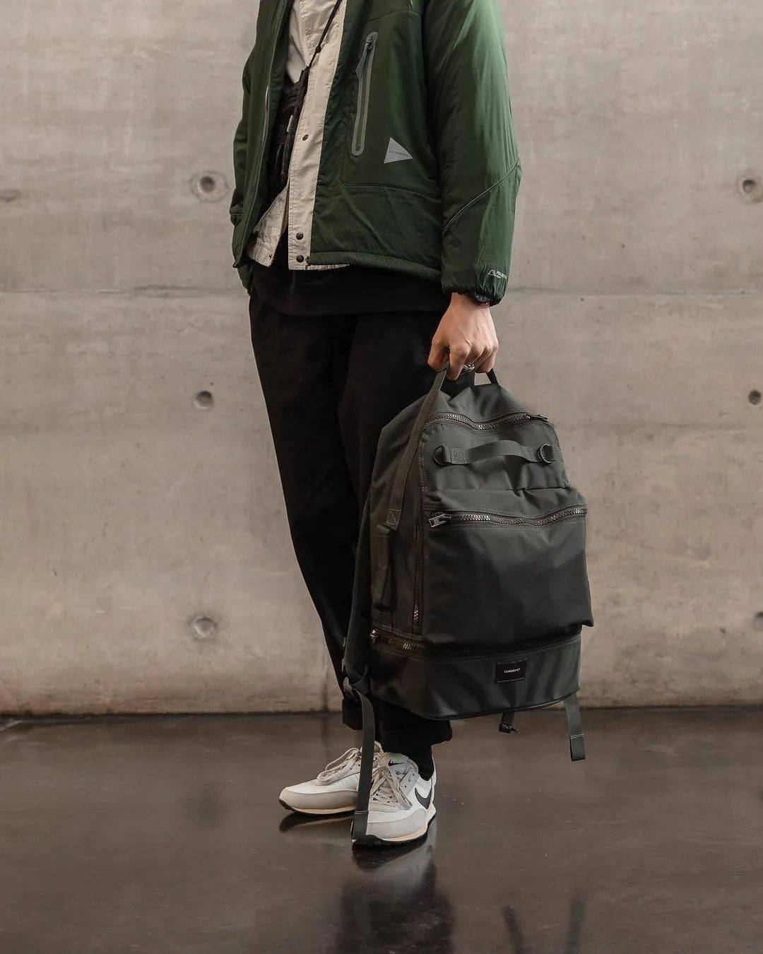 造型|最烂大街的男生双肩包你中招了吗？