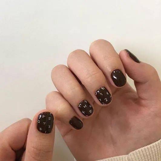 感觉|BLACKPINK新歌MV太好看，美甲比彩妆还惹眼！