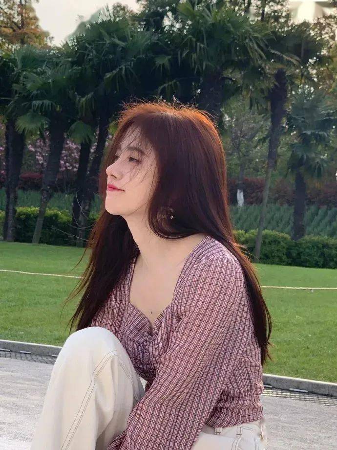 颜色|Jennie圈粉无数的“触角染”戳到你了吗？