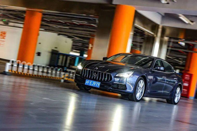 杰尼亚|男人爱性能，女人更爱奢侈品，霸道总裁最懂你心